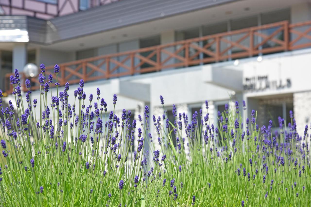 Furano Hotel Bell Hills Экстерьер фото
